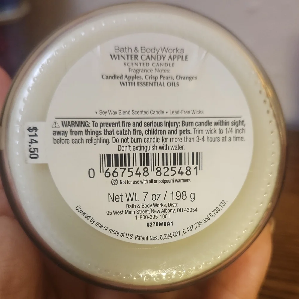 Bath & Body Works Winter Candy Apple Candle - Festive Red and Cream